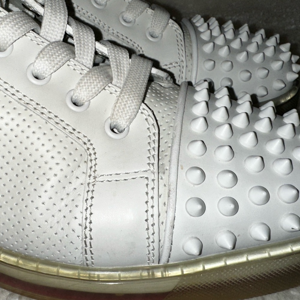 Christian Louboutin - Louis Junior Spikes sneakers Size 44 - Picture 8 of 15